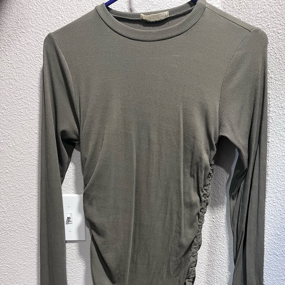 PinkBlush Olive Ribbed Side Tie Maternity Fitted Dress - Picture 5 of 7